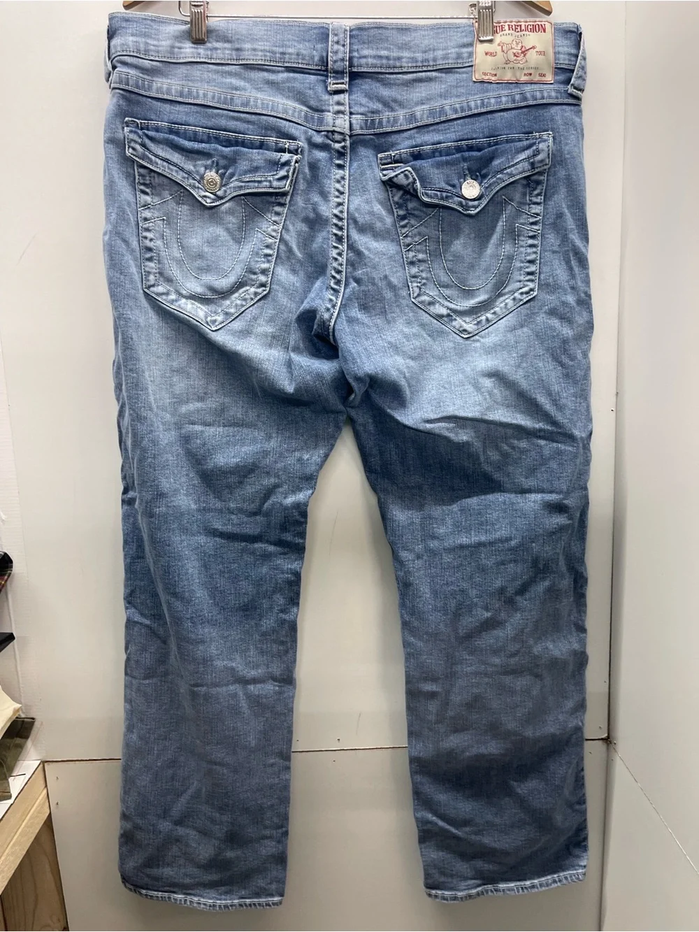 True Religion Men's Ricky Relaxed Straight‎ Jeans in Blue Wash